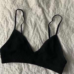 Super cute bralette! My favorite!